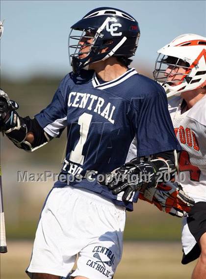 Thumbnail 2 in Westwood vs Central Catholic photogallery.