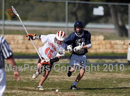 Thumbnail 2 in Westwood vs Central Catholic photogallery.
