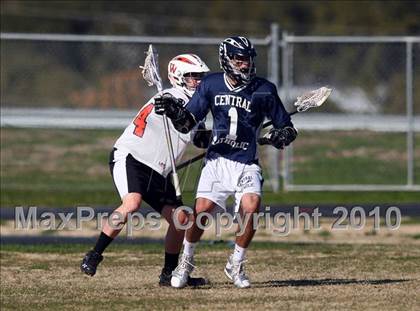 Thumbnail 2 in Westwood vs Central Catholic photogallery.