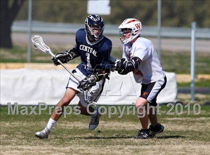 Thumbnail 2 in Westwood vs Central Catholic photogallery.