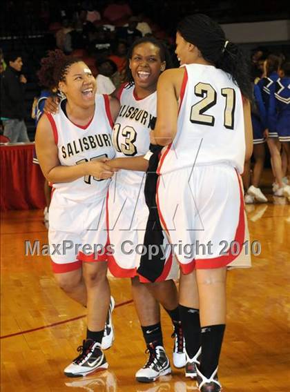 Thumbnail 1 in East Bladen vs. Salisbury (NCHSAA Class 2A Final) photogallery.