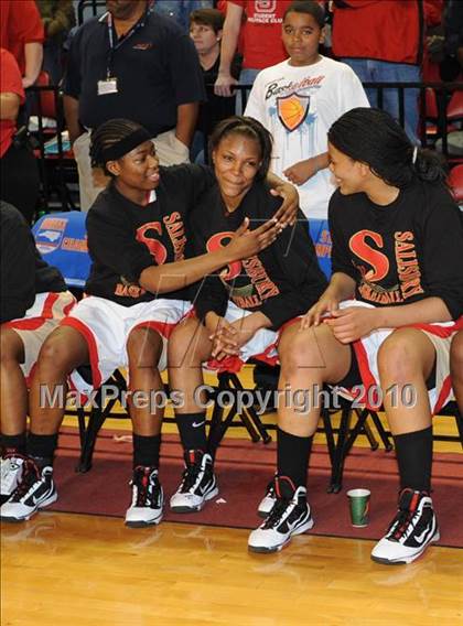 Thumbnail 1 in East Bladen vs. Salisbury (NCHSAA Class 2A Final) photogallery.