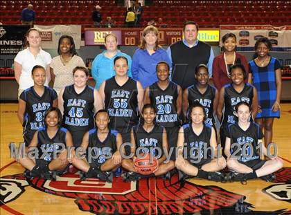 Thumbnail 3 in East Bladen vs. Salisbury (NCHSAA Class 2A Final) photogallery.