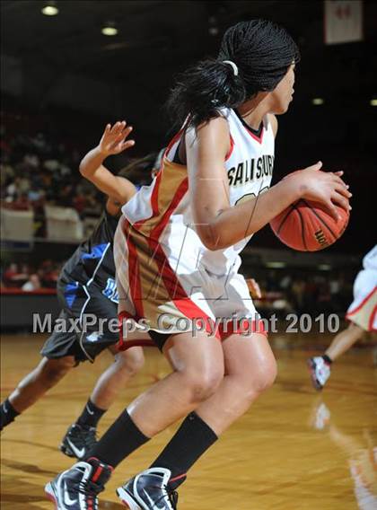 Thumbnail 1 in East Bladen vs. Salisbury (NCHSAA Class 2A Final) photogallery.