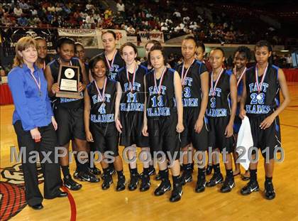 Thumbnail 2 in East Bladen vs. Salisbury (NCHSAA Class 2A Final) photogallery.