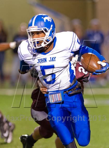 Thumbnail 2 in Jay @ Marshall photogallery.