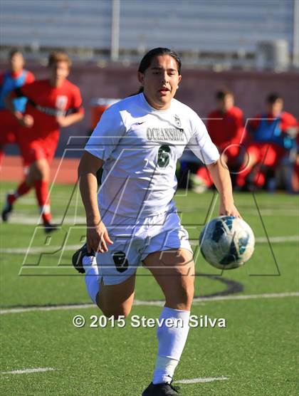 Thumbnail 2 in Mater Dei (Santa Ana) vs. Oceanside (21st Annual SoCal Classic) photogallery.