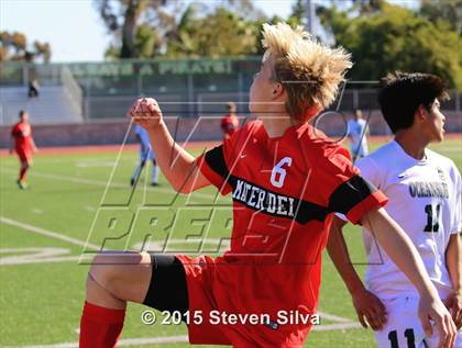 Thumbnail 1 in Mater Dei (Santa Ana) vs. Oceanside (21st Annual SoCal Classic) photogallery.