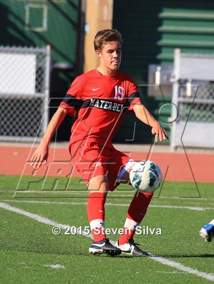 Thumbnail 3 in Mater Dei (Santa Ana) vs. Oceanside (21st Annual SoCal Classic) photogallery.