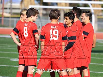 Thumbnail 3 in Mater Dei (Santa Ana) vs. Oceanside (21st Annual SoCal Classic) photogallery.