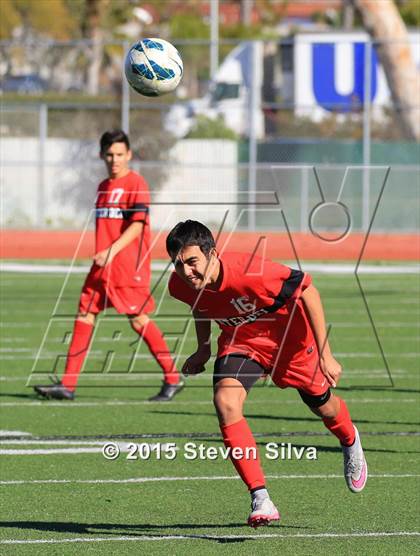 Thumbnail 2 in Mater Dei (Santa Ana) vs. Oceanside (21st Annual SoCal Classic) photogallery.