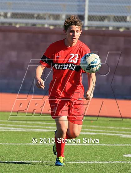 Thumbnail 3 in Mater Dei (Santa Ana) vs. Oceanside (21st Annual SoCal Classic) photogallery.