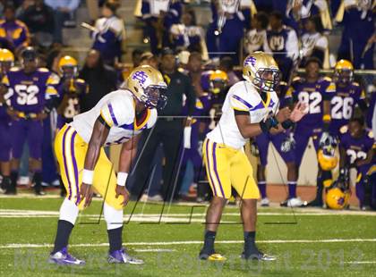 Thumbnail 3 in Karr vs. St. Augustine (LHSAA Quarterfinal Playoff) photogallery.