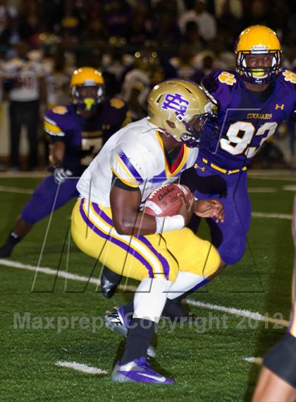 Thumbnail 3 in Karr vs. St. Augustine (LHSAA Quarterfinal Playoff) photogallery.