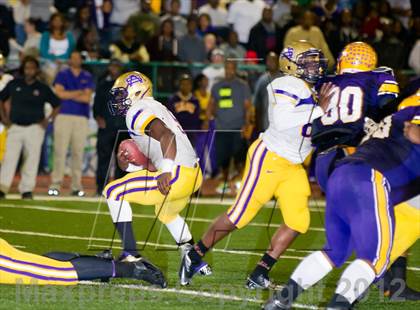 Thumbnail 1 in Karr vs. St. Augustine (LHSAA Quarterfinal Playoff) photogallery.