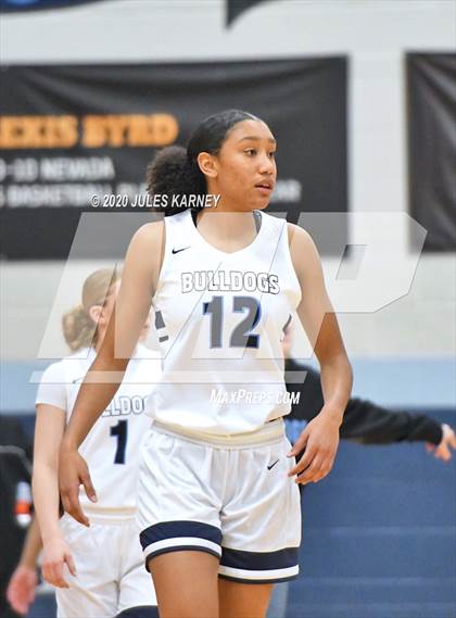 Thumbnail 2 in Centennial vs. Faith Lutheran photogallery.