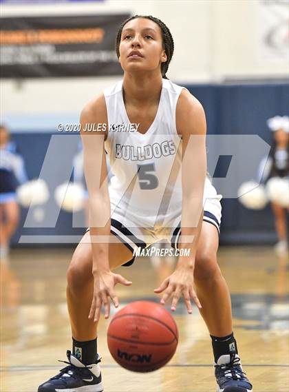 Thumbnail 2 in Centennial vs. Faith Lutheran photogallery.