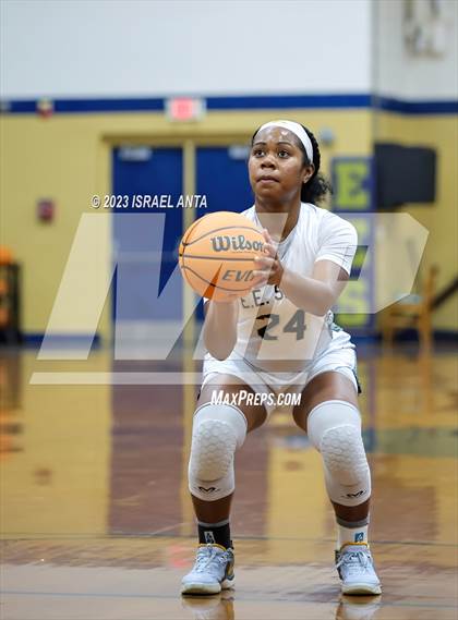 Thumbnail 1 in Hoke County vs E.E. Smith (2023 Cumberland County Schools Holiday Classic Tournament) photogallery.