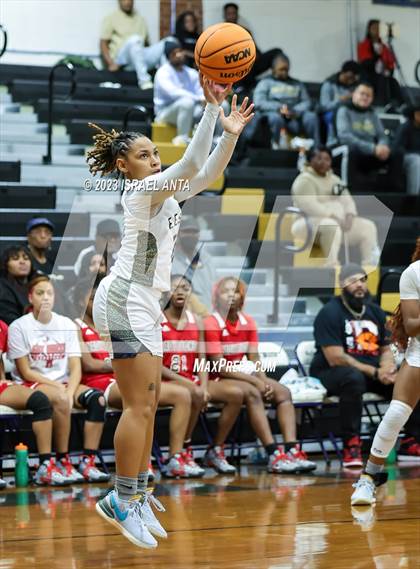 Thumbnail 3 in Hoke County vs E.E. Smith (2023 Cumberland County Schools Holiday Classic Tournament) photogallery.