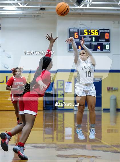 Thumbnail 1 in Hoke County vs E.E. Smith (2023 Cumberland County Schools Holiday Classic Tournament) photogallery.