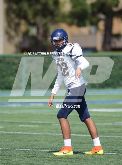 Thumbnail 3 in Palo Verde vs Morse  (SDFNL Kickoff Classic) photogallery.