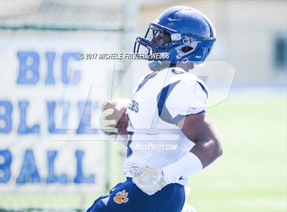 Thumbnail 1 in Palo Verde vs Morse  (SDFNL Kickoff Classic) photogallery.
