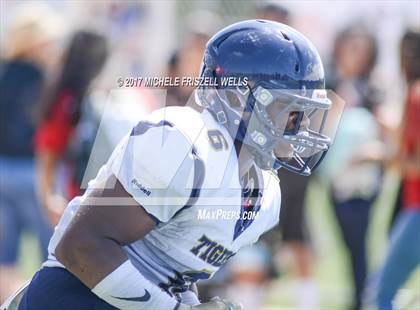 Thumbnail 2 in Palo Verde vs Morse  (SDFNL Kickoff Classic) photogallery.