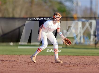Thumbnail 1 in Calera @ Chilton County photogallery.