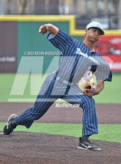 Thumbnail 2 in Nazareth Academy vs. Crystal Lake South photogallery.