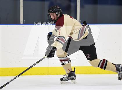 Thumbnail 2 in Loomis Chaffee @ Hotchkiss photogallery.