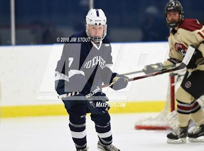 Thumbnail 2 in Loomis Chaffee @ Hotchkiss photogallery.