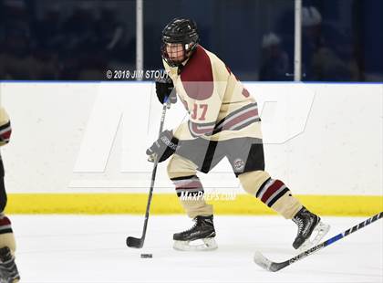 Thumbnail 3 in Loomis Chaffee @ Hotchkiss photogallery.