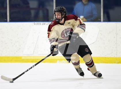 Thumbnail 3 in Loomis Chaffee @ Hotchkiss photogallery.