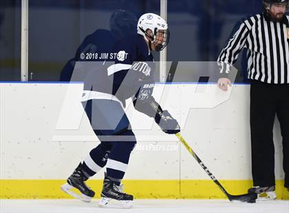 Thumbnail 3 in Loomis Chaffee @ Hotchkiss photogallery.