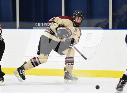 Thumbnail 2 in Loomis Chaffee @ Hotchkiss photogallery.