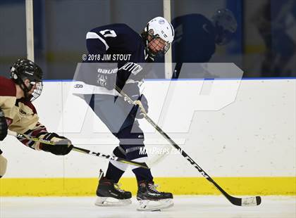 Thumbnail 2 in Loomis Chaffee @ Hotchkiss photogallery.