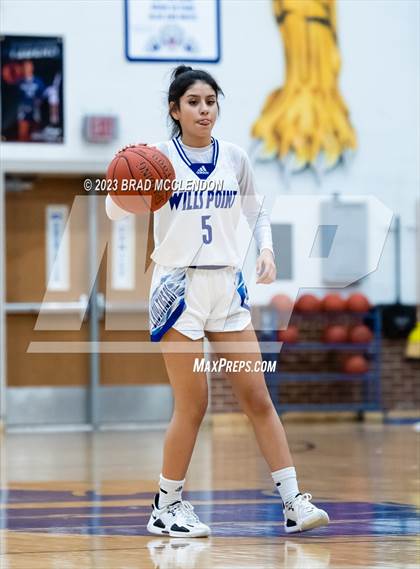 Thumbnail 2 in Sunnyvale vs Wills Point photogallery.