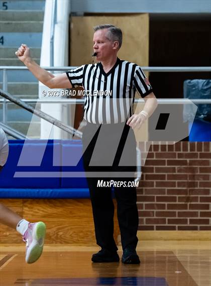 Thumbnail 2 in Sunnyvale vs Wills Point photogallery.