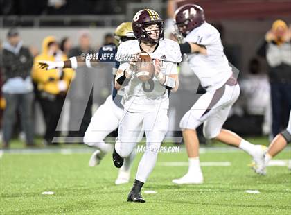 Thumbnail 1 in Walsh Jesuit vs. Archbishop Hoban (OHSAA D2 Regional Final) photogallery.