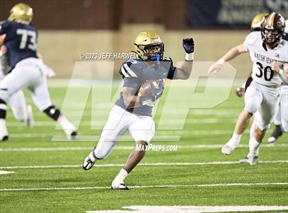 Thumbnail 2 in Walsh Jesuit vs. Archbishop Hoban (OHSAA D2 Regional Final) photogallery.