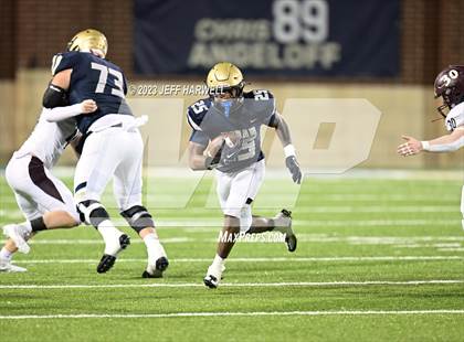 Thumbnail 1 in Walsh Jesuit vs. Archbishop Hoban (OHSAA D2 Regional Final) photogallery.