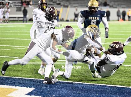 Thumbnail 2 in Walsh Jesuit vs. Archbishop Hoban (OHSAA D2 Regional Final) photogallery.