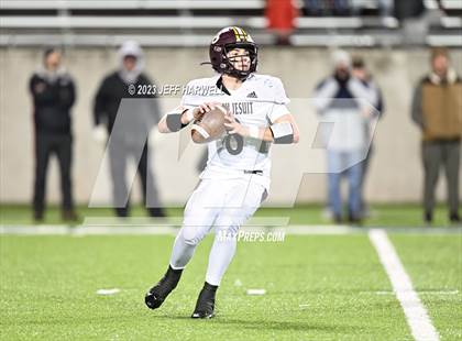 Thumbnail 1 in Walsh Jesuit vs. Archbishop Hoban (OHSAA D2 Regional Final) photogallery.