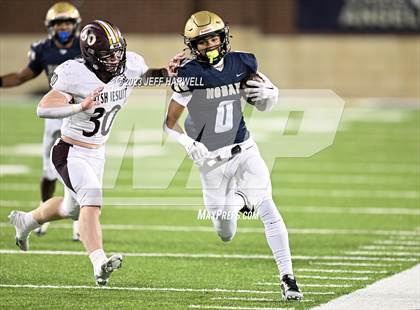 Thumbnail 2 in Walsh Jesuit vs. Archbishop Hoban (OHSAA D2 Regional Final) photogallery.
