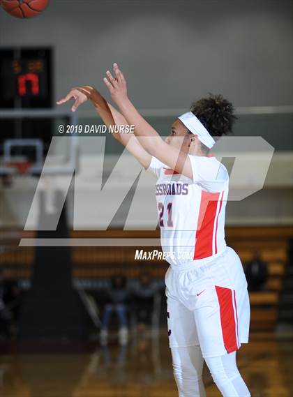 Thumbnail 2 in Santiago vs. Crossroads - G3AA CIF Southern Section Championship photogallery.