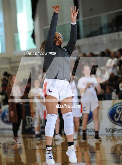 Thumbnail 2 in Santiago vs. Crossroads - G3AA CIF Southern Section Championship photogallery.