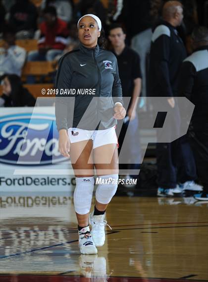 Thumbnail 1 in Santiago vs. Crossroads - G3AA CIF Southern Section Championship photogallery.