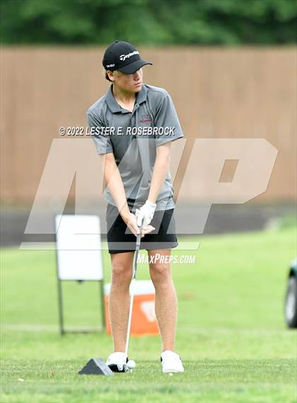 Thumbnail 1 in UIL 3A Golf Championship  photogallery.