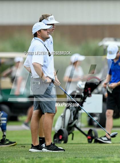 Thumbnail 1 in UIL 3A Golf Championship  photogallery.