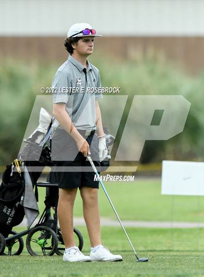 Thumbnail 2 in UIL 3A Golf Championship  photogallery.